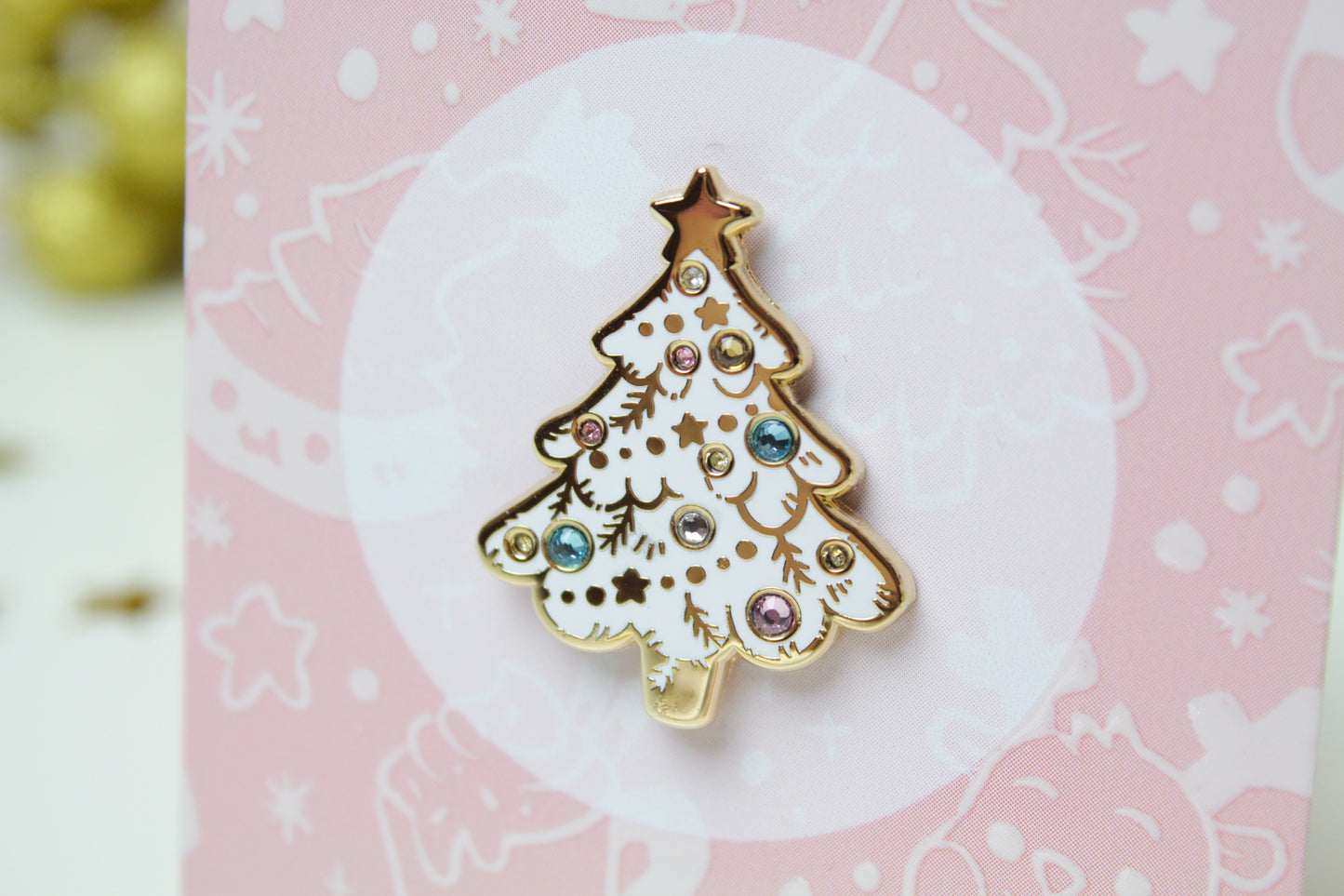 Christmas tree enamel pin - Gold and white with colorful rhinestones - For a bright Christmas