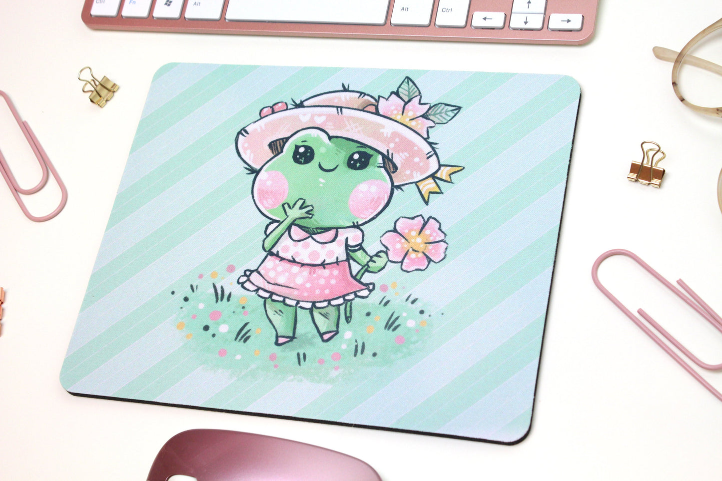 Adorable frog Quakie MOUSEPAD - for a cute work space