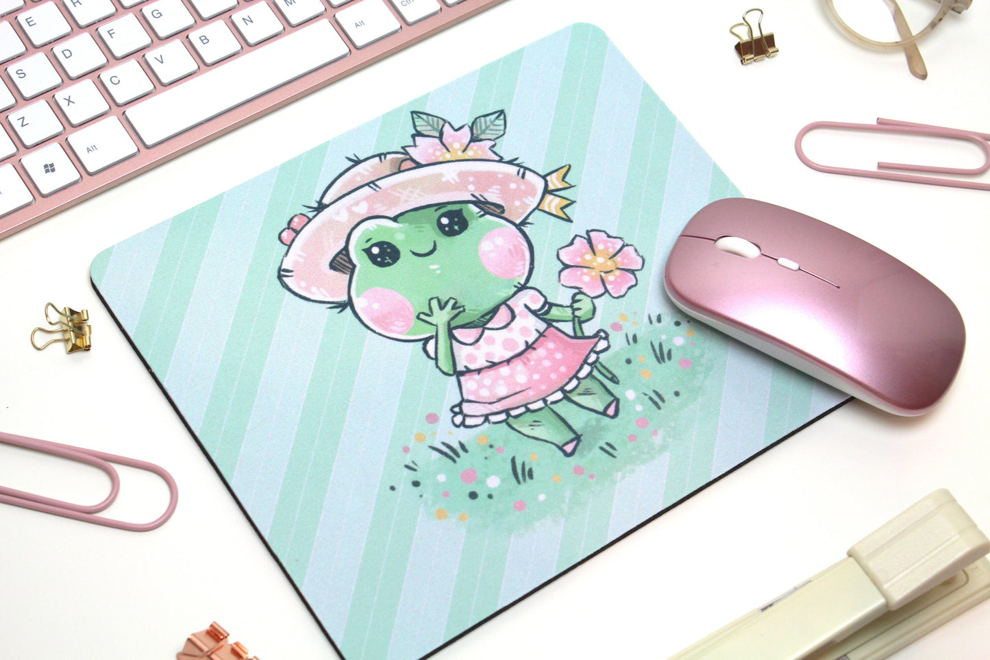 Adorable frog Quakie MOUSEPAD - for a cute work space